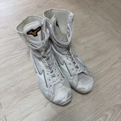 MIZUNO ボクシングシューズ ホワイト　27.5のサムネイル