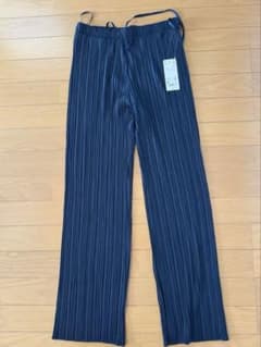 UNIQLO プリーツストレートパンツ M 68 Blueのサムネイル