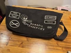 FUCT SSDD BACKDROP メッセンジャー バッグ ファクト - メルカリ