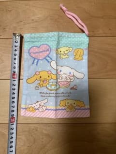 Cinnamoroll コップ入れ　巾着袋　縦20×横16×マチ8 シナモロールのサムネイル