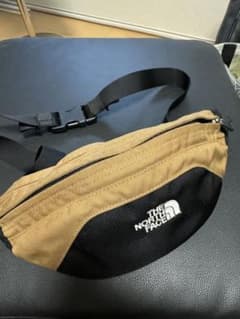 ノースフェイス　ショルダーバックのサムネイル