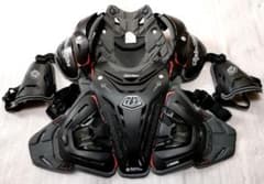大人用 トロイリーデザイン バイク用 上半身 チェストプロテクター 