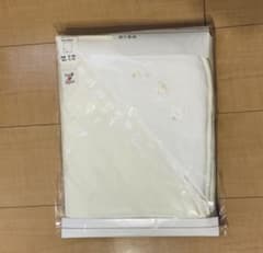 【未開封】おくるみ　三匹のクマ　クリームのサムネイル