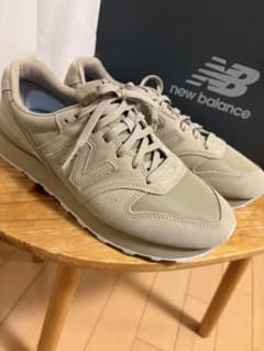 新品　New Balance 996 スニーカー ベージュのサムネイル