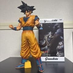 グランディスタ 孫悟空 黒髪 ドラゴンボール フィギュア - メルカリ