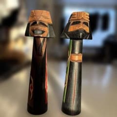 アンティークアイヌの木彫りエカシ メノコ人形・2体セット - メルカリ