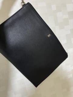BURBERRY ブラック レザー クラッチバッグのサムネイル