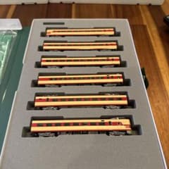 KATO 381系 やくもNゲージ 6両セット JNRカラーのサムネイル