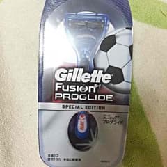 ひげ剃りのサムネイル