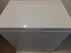 【送料込み】　冷凍庫　１４２Ｌ　アイリスオーヤマ　ＩＣＳＤ－１４Ａ（Ｗ） 中古のサムネイル