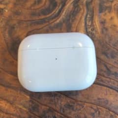 Apple AirPods Pro 本体のサムネイル