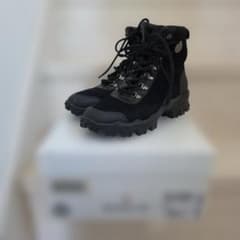 MONCLER HELIS STIVALE ブラック モンクレールブーツ MONCLER HELIS STIVALE ブラック モンクレールブーツ - メルカリ