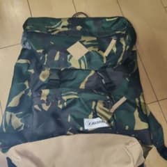 EASTPAK リュック カモフラージュ柄のサムネイル