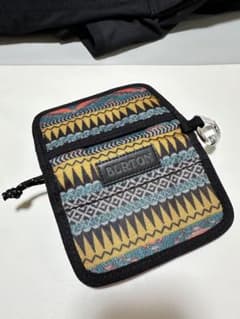 Burton バートン　防水耐水　パスケース　コインケース　スノボー　スキーのサムネイル
