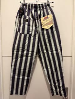 新品タグ付 ストライプ柄 ロングパンツ　ネイビー キッズ　MARKEYS 150