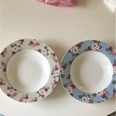 お花柄⋆パスタ皿のサムネイル