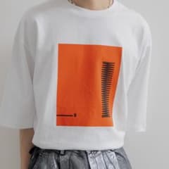 【SINSS】Graphic T-shirt / グラフィックTシャツ　Bのサムネイル