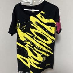 ワンオク Tシャツのサムネイル