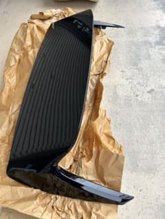 CRO様。ハリアー　ZSU60W　ZSU65W純正リアウイング　ルーフスポイラー m48751407836_1.jpg?1737957915