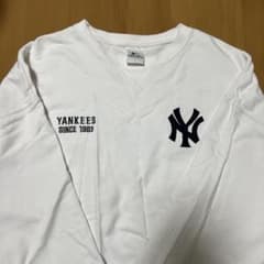 New York Yankees ロングTシャツのサムネイル