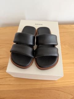 AURALEE LEATHER STRAP SANDAL, Size 6 (24.0cm)