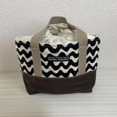 ランチバッグ　お弁当袋　ハンドメイドのサムネイル
