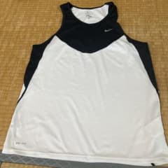 ランシャツ（NIKE）のサムネイル