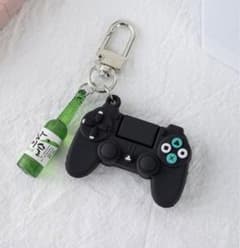 ストリート　キーホルダー　コントローラー&チャミスルのサムネイル
