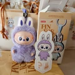 LABUBU PIN FOR LOVE ぬいぐるみ ラブブ イニシャル 【？】のサムネイル