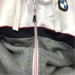 BMWパーカーのサムネイル