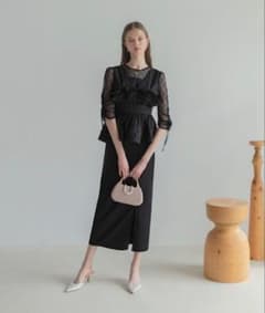 【LEJA】ドットストーンペプラムチュールワンピースドレス 2点セット　結婚式のサムネイル