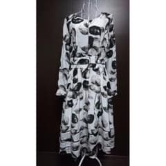 新品 細見え ロング ワンピースのサムネイル