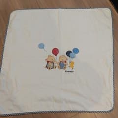 ファミリア　おくるみのサムネイル