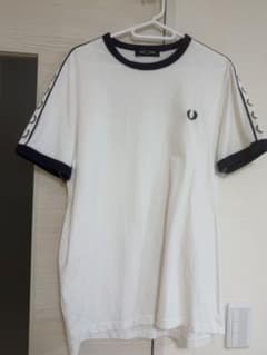 FRED PERRY Tシャツ ホワイト ネイビーのサムネイル