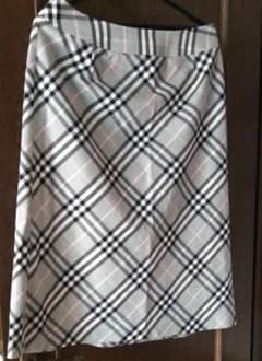 BURBERRY バーバリー スカートのサムネイル