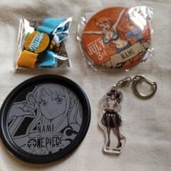 ワンピース 東京タワー バースデー USJ 缶バッジ アクキー 等 ナミ