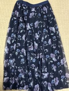 花柄 チュールスカート ネイビー Mサイズのサムネイル