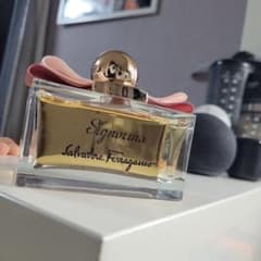 Signorina Salvatore Ferragamo 国内正規品です。のサムネイル