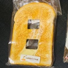 食パン　スイッチカバーのサムネイル