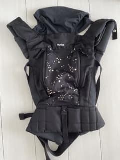 Aprica 抱っこ紐 ブラック 星柄のサムネイル