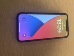 iPhone XR Black 128 GB SIMフリーのサムネイル