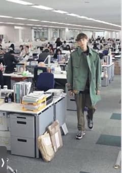 kolor19awナイロンツイルスリーレイヤー TRENCH COAT - メルカリ