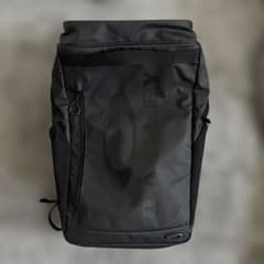 OAKLEY オークリー　リュック　黒のサムネイル