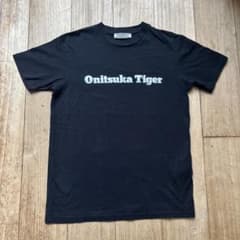 Onitsuka Tiger Tシャツ ブラック - メルカリ
