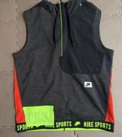 Nike フード付きベスト グレーのサムネイル