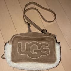 UGGカバンのサムネイル
