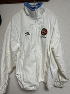 しゃまさん専用ブログ　　　　supreme✖️umbro track jacketのサムネイル