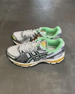 K*9様 ASICS Gel-kayano 12.1シルバー グリーン 24cm K*9様 ASICS Gel-kayano 12.1シルバー グリーン 24cm - メルカリ