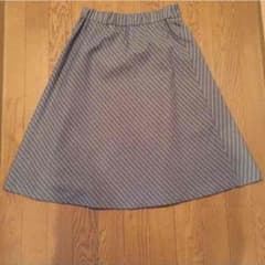 【美品・イーハイフン】ミモレ丈スカートのサムネイル