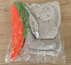 ニューボーンフォト　うさぎ　帽子　ズボン　にんじんの3点セットのサムネイル